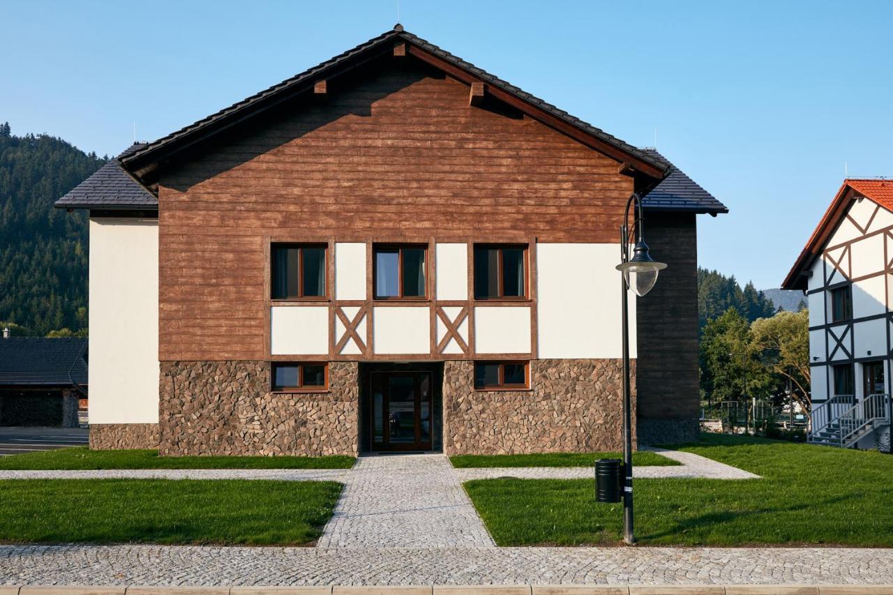 Rezort Gothal Chalupy Dóval Kültér fotó